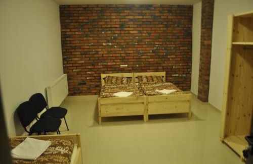 Stary Sacz House | Pokoje w Moszczenicy U Pasonia