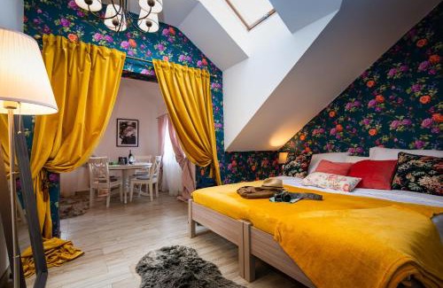 Piekary Bed & Breakfast | Pokoje w Starej Karczmie - by Upstairs