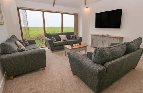 Gunwalloe House | Pol View