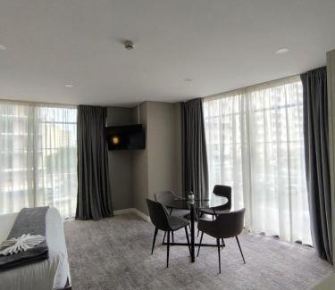 Polana Cimento A Hotel | Polana Plaza Hotel
