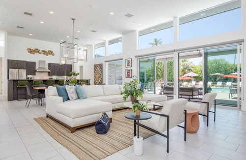 La Quinta Villa | Polo Villa Buyout by AvantStay | 11 Villa Buyout! Sleeps 152!