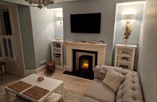 New Quay House | Polruan - stunning central NQ house - dog friendly