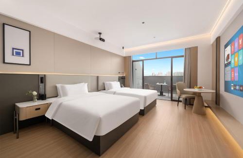 Nanqu Subdistrict Hotel | Poltton Century Hotel - Zhongshan Dayong Redwood Culture Expo City