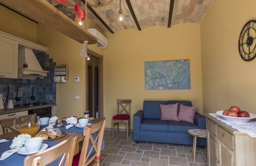 Corridonia Other | "Pomegranate" self-contained apartment, swimming pool, whirlpool, wi-fi, air conditioning