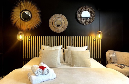 Orient Bay House | Pomme Cannelle Luxury Suites & Spa