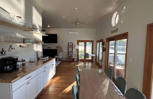 Windham Cottage | Ponder Point waterfront cottage
