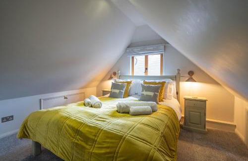 North Moreton House | Pondside Barn