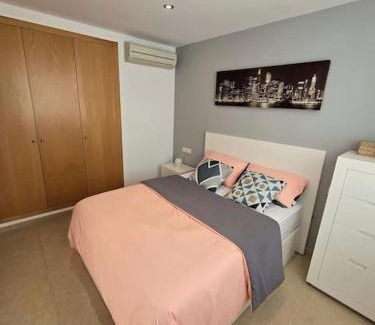 Benicassim Apartment | Pont de Ferro Sun Flat - AC - Centro - Mediterránea Sunny Keys
