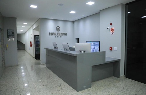 Curvelo Hotel | Pontal Executive Hotel