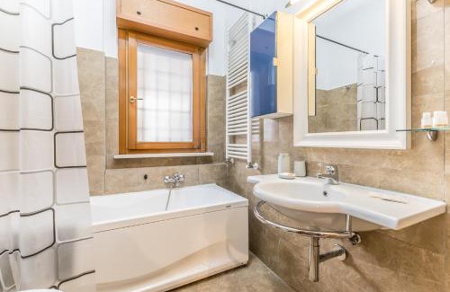 Tor di Quinto Apartment | Ponte Milvio - Casa Fabi