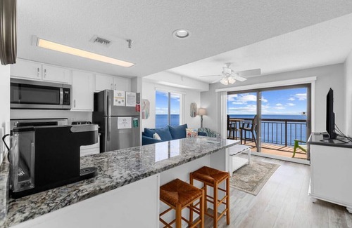 North Myrtle Beach Apartment | Pool- 2 Beds- Oceanfront Corner at Buena Vista