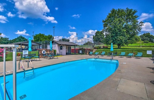 Afton Apartment | Pool Access Condo with Patio in Afton