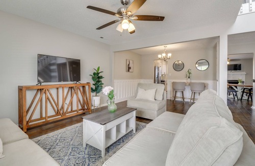 Virginia Beach House | Pool Access: Family-Friendly Virginia Beach Home!
