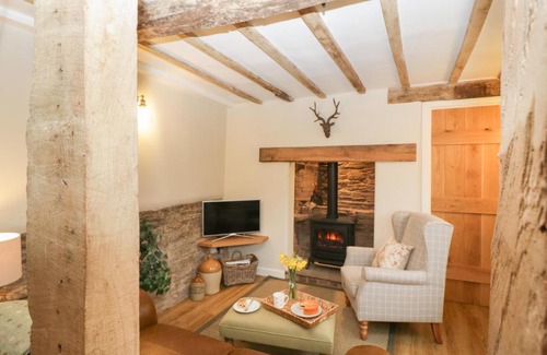 Westbrook Court House | Pool Cottage