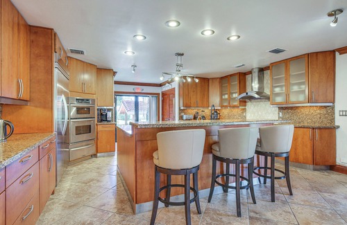 Coral Springs Villa | Pool & Hot Tub: Spacious Villa in Coral Springs!