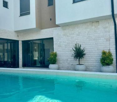 Vrdnik Apartment | POOL RESORT- Vila Lena lux apartmani 7 i 8