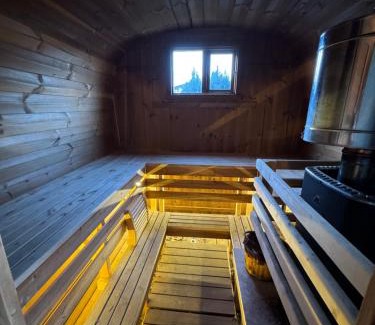 Porsgrunn Villa | Pool & Sauna Daypass Only