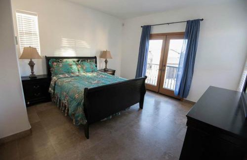 El Dorado Ranch House | Pool Side El Dorado Ranch Rental Condo #37-3