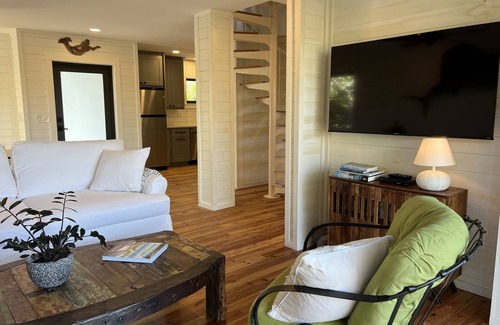 Safety Harbor Club House | Pools, Kayaks, Tennis, Golf Cart & Both Island Clubs Included w/Boat Dock Option