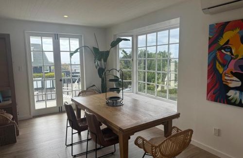 Hospital Hill House | Poolside Getaway on Napier Hill