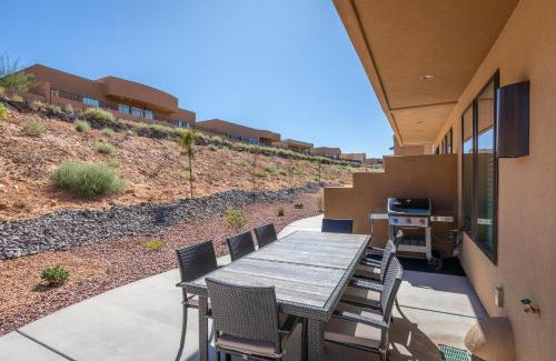 St. George Villa | Poolside Oasis