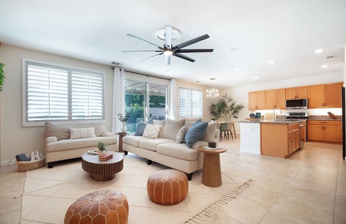 Indio House | Poolside Palms, 4br Close to Coachella Festival
