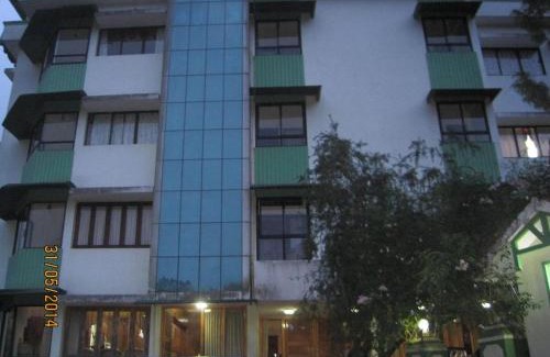 Moolakadai Hotel | Poopada