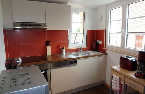 Scharrachbergheim-Irmstett Apartment | Poppies - Beautiful cozy cottage on the Wine Route