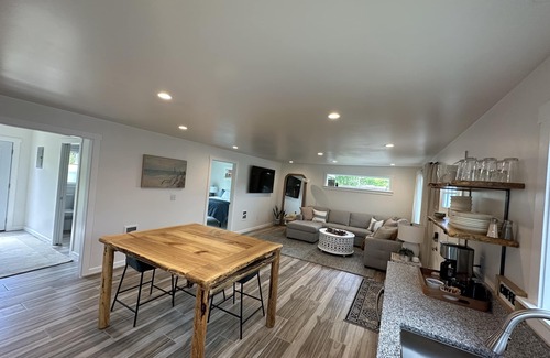 Crescent City Apartment | Poppies Coastal Cottage