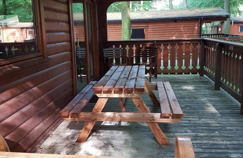 Kenwick Cabin | Poppy Lodge, Kenwick Park Woods, near Louth, Lincolnshire