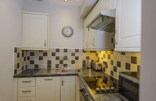 Tawstock Cottage | Popular family friendly cottages, heated indoor pool, 'Corner Cottage' sleeps 4