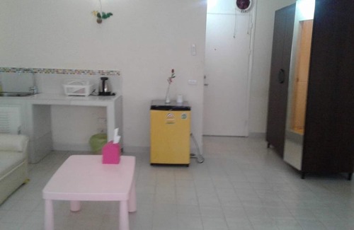 Ban Mai Apartment | Popular Palace Don Mueang Bangkok Thailand
