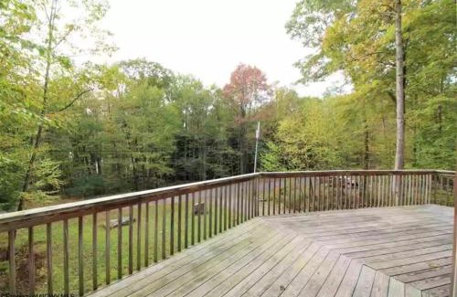 Alpine Lake House | Porch Paradise - Carterroque