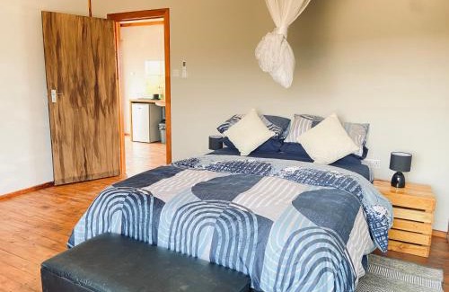 Palapye Apartment | Porcupine Cabin