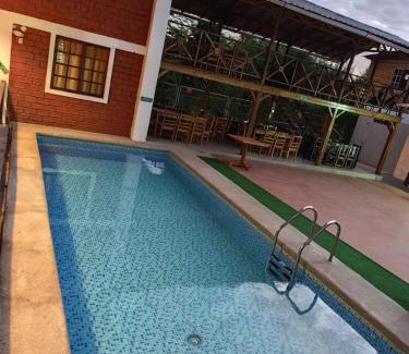 Guayaquil Hotel | Pororoca by marie Hall