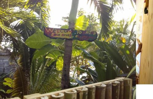 Port Antonio Bed & Breakfast | Port Antonio Brian's Beach House