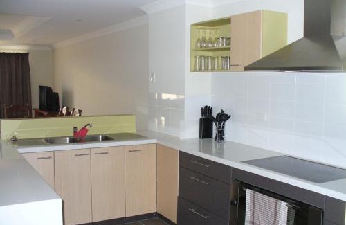 Port Denison Apartment | Port Denison Beach Resort
