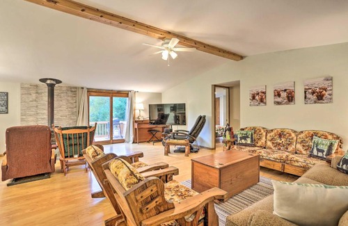 Port Jervis House | Port Jervis Home about 8 Acres with Mountain View!