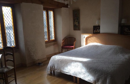 Previnquieres Bed & Breakfast | Portail Haut
