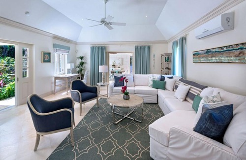 Porters Villa | Porters Villa by Blue Sky Luxury