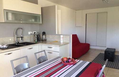 Albitreccia Apartment | PORTICCIO T2 68 M², air-conditioned, garden level, swimming pool, 120 m2 terrace, 4*.