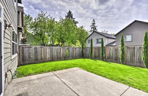 Oak Grove House | Portland Home with Private Hot Tub 9 Mi to Downtown