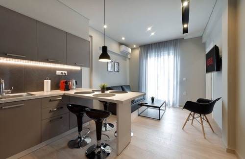 Pasalimani Apartment | Porto Pireo Luxury Suite #2 - Free WiFi