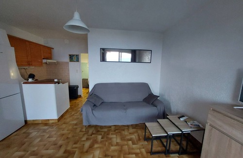 Porto Pollo Apartment | Porto Pollo, 30m2 fully-equipped apartment, air-conditioning, magnificent sea view over Golfe du Valinco