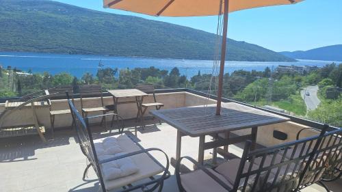 Kumbor Apartment | Porto Vista Penthouse Kumbor