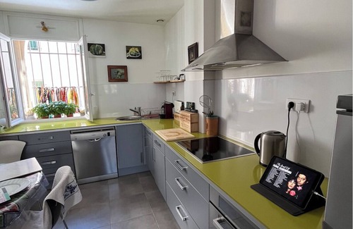 Port-Vendres Apartment | Portus Veneris Spacious, air-conditioned, quiet apartment, 3 ⭐️, beach and town center access