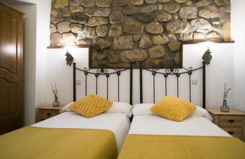 Los Corrales de Buelna House | Posada la Estela de Barros