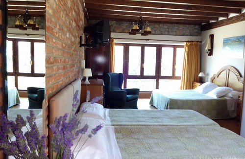 Cobreces Hotel | Posada Las Mañanitas