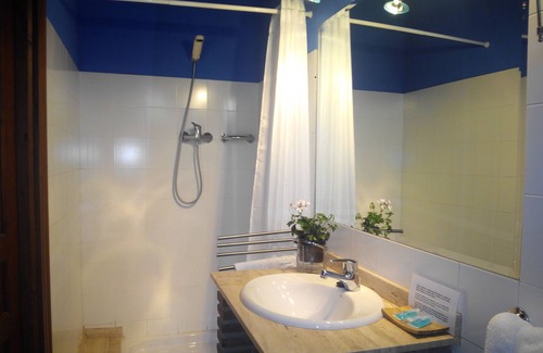 Cobreces Hotel | Posada Las Mañanitas