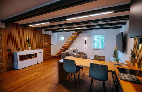 Pilismarot House | Poseidon